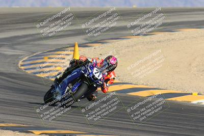 media/Nov-16-2024-CVMA (Sat) [[0e4bb1f32f]]/Race 8-Supersport Middleweight/